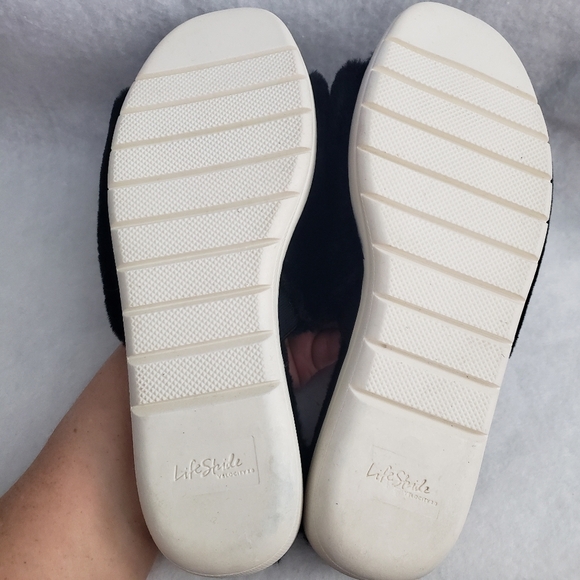 LifeStride Plushslipper Slide Slippers - Picture 6 of 10